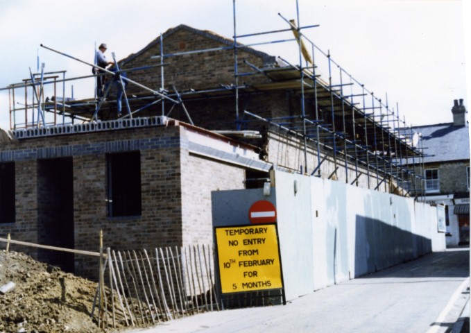 building new Post Office